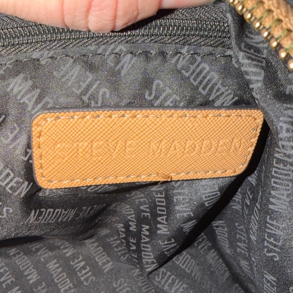 Steve Madden Brown Crossbody Bag - Picture 10 of 11